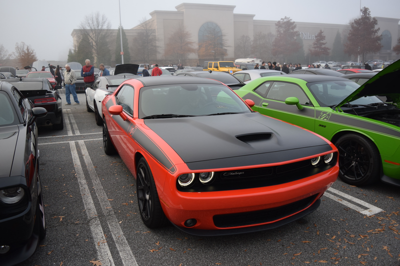 Illustration for article titled I went to Caffeine and Octane this morning and walked around some Challengers ...
